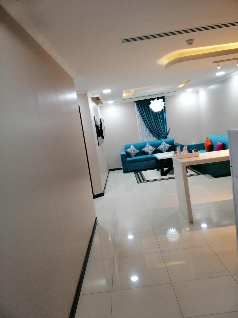 اصاله الشروق للأجنحه الفندقيه Al-Khubar Exteriér fotografie